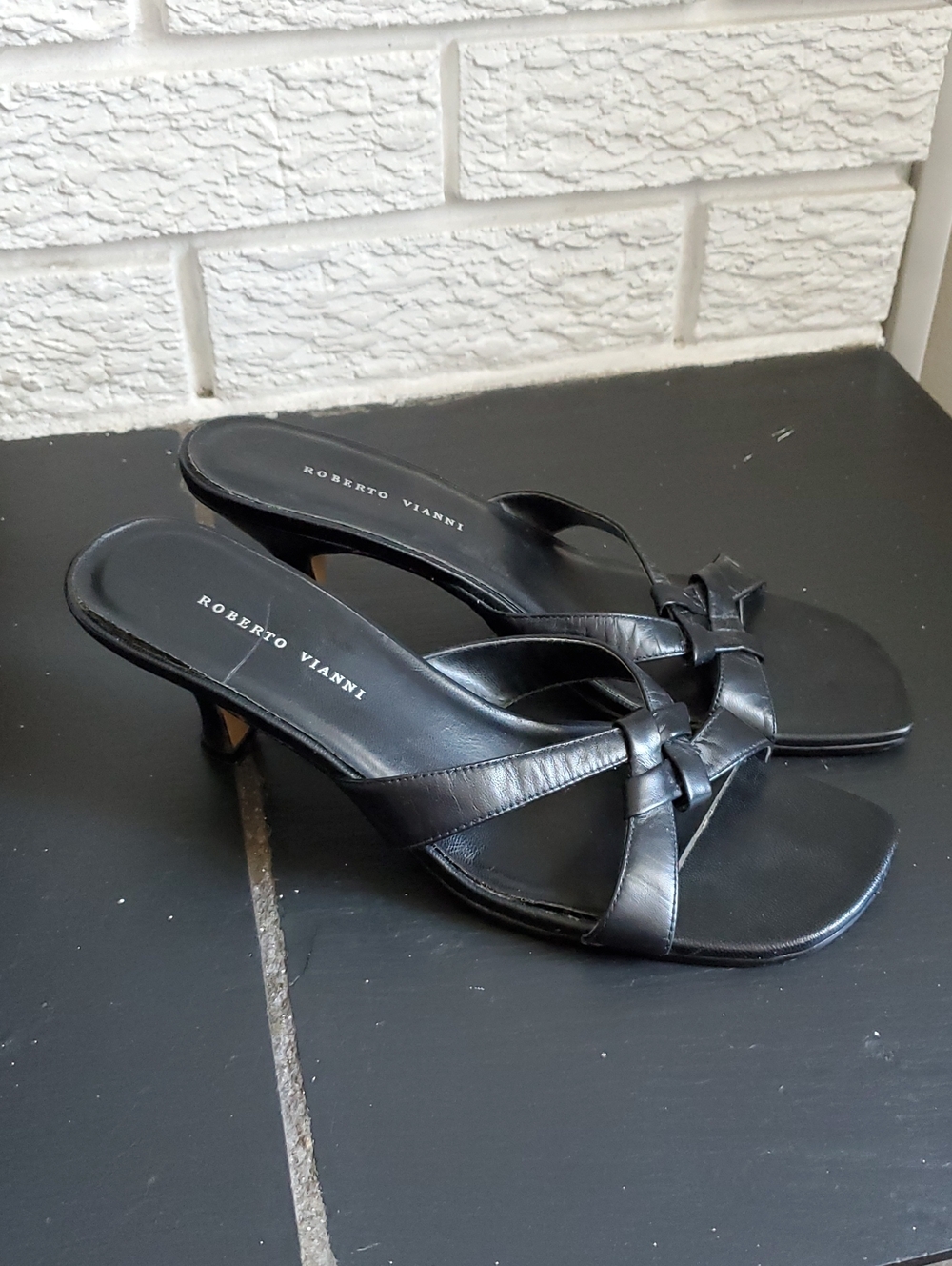 Roberto Vianni Black Leather Knot-Detail Kitten Heel Mules Sz 6.5 Coquette Girly